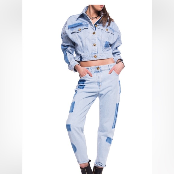 Versace Jeans with tags. Brand new!! - Picture 3 of 5